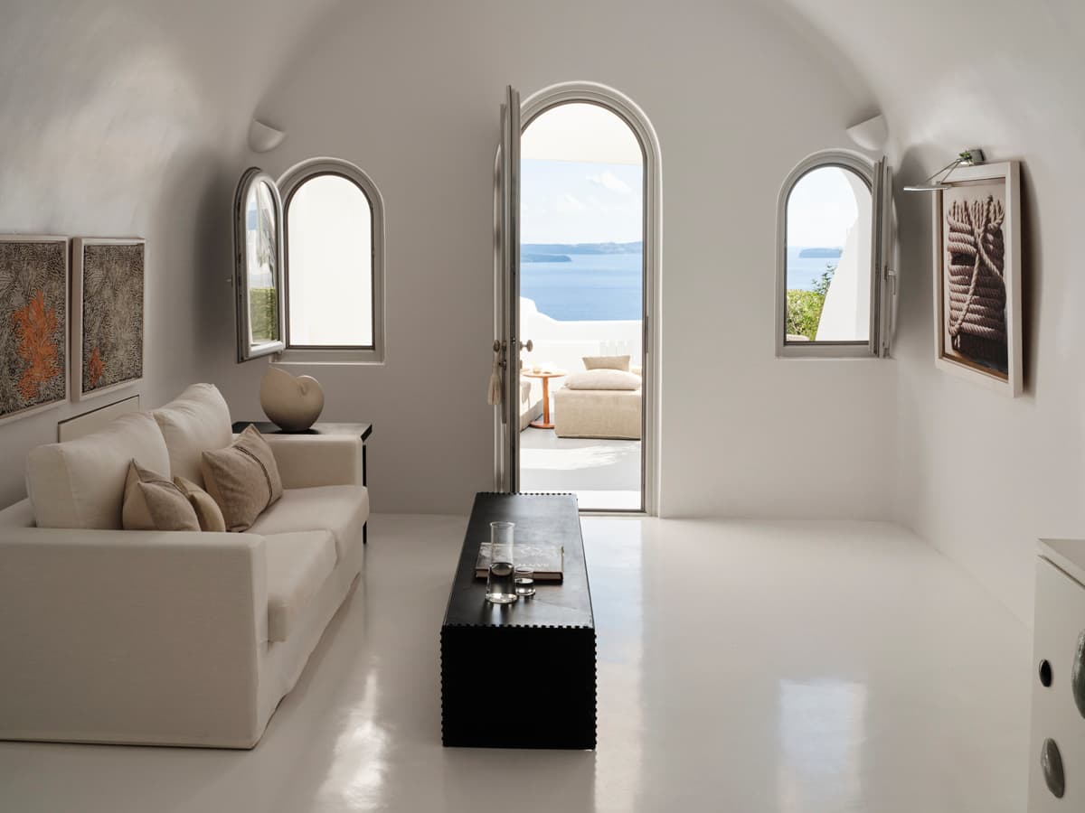 Deluxe Suite with Caldera View