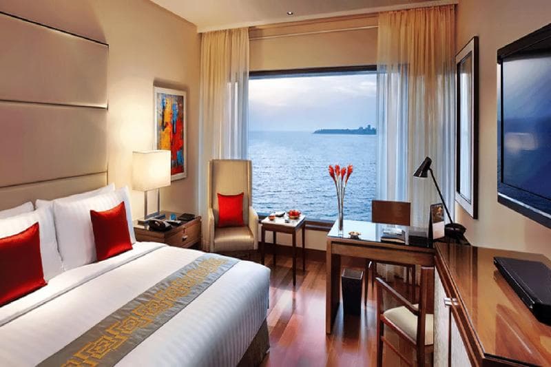 The Oberoi Mumbai interior