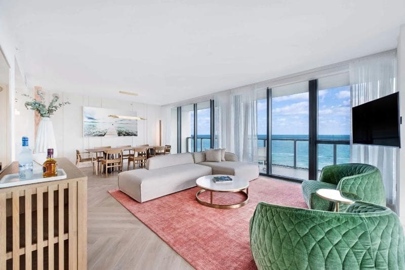 3 Bedroom Oceanfront Balcony Suite